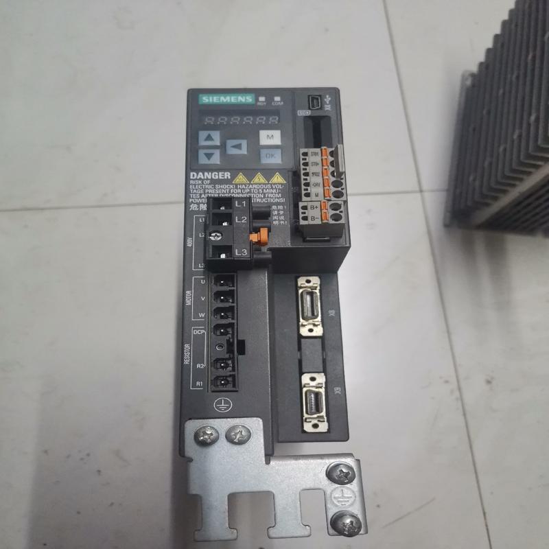 维修检查西门子V90驱动6SL3210-5FE10-4UF0