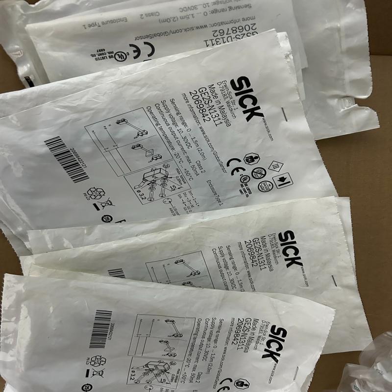 维修检查GS2S-D1311全新2068762，共4条，单价