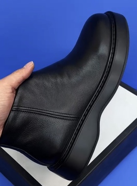 028100欧洲站冬季新款高帮加绒磨砂皮鞋男士平底休闲马丁靴舒适