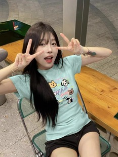 甜辣小上衣 淡蓝色正肩短袖 t恤女夏季 2025新款 韩系多巴胺穿搭修身