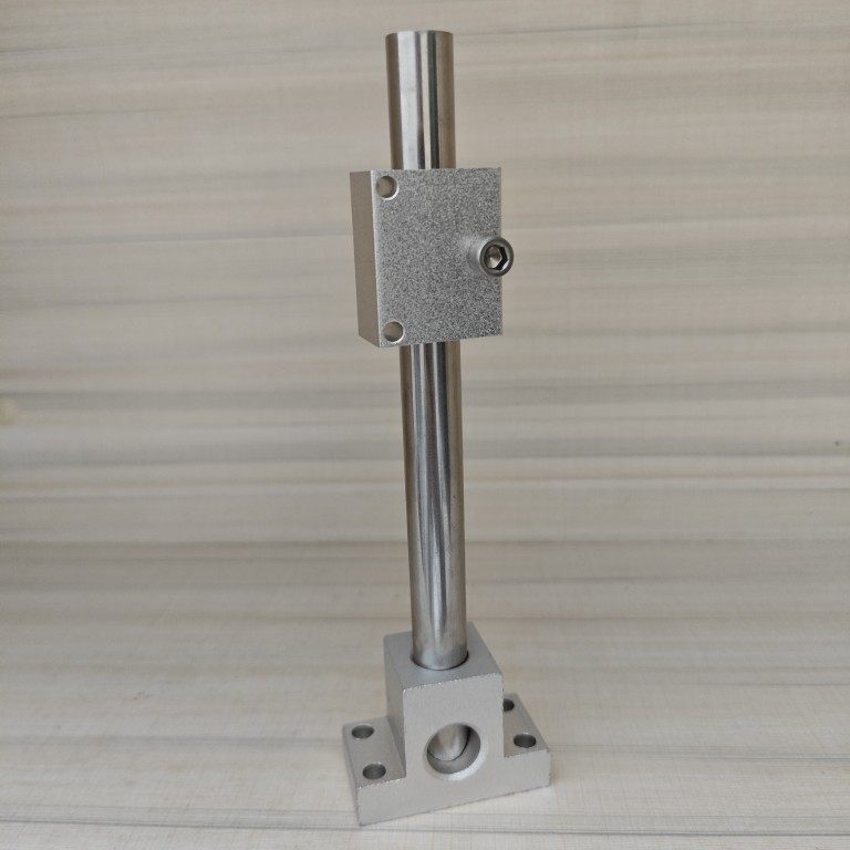 回归反射光电开关E3Z-R61传感器光电支架反光板安装支架固定底座