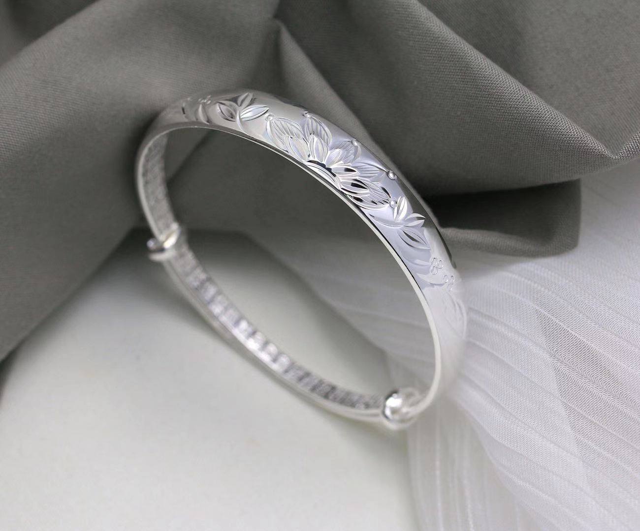 香港正生纯银999足银花形车花推拉手镯气质高贵可调节纯银手镯长