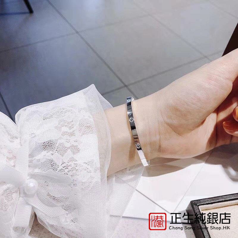 香港正生s999纯银笑脸手镯足银女小众年轻款时光不老英文手环新款