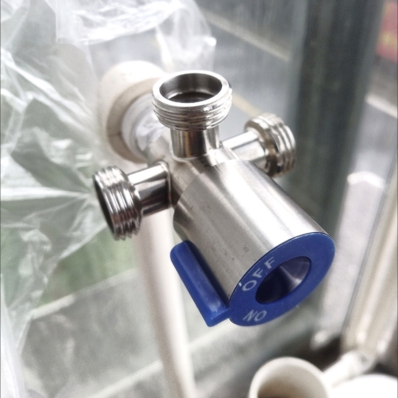 一进二三四出八字阀分水器热水器单控三角阀三通304不锈钢马桶