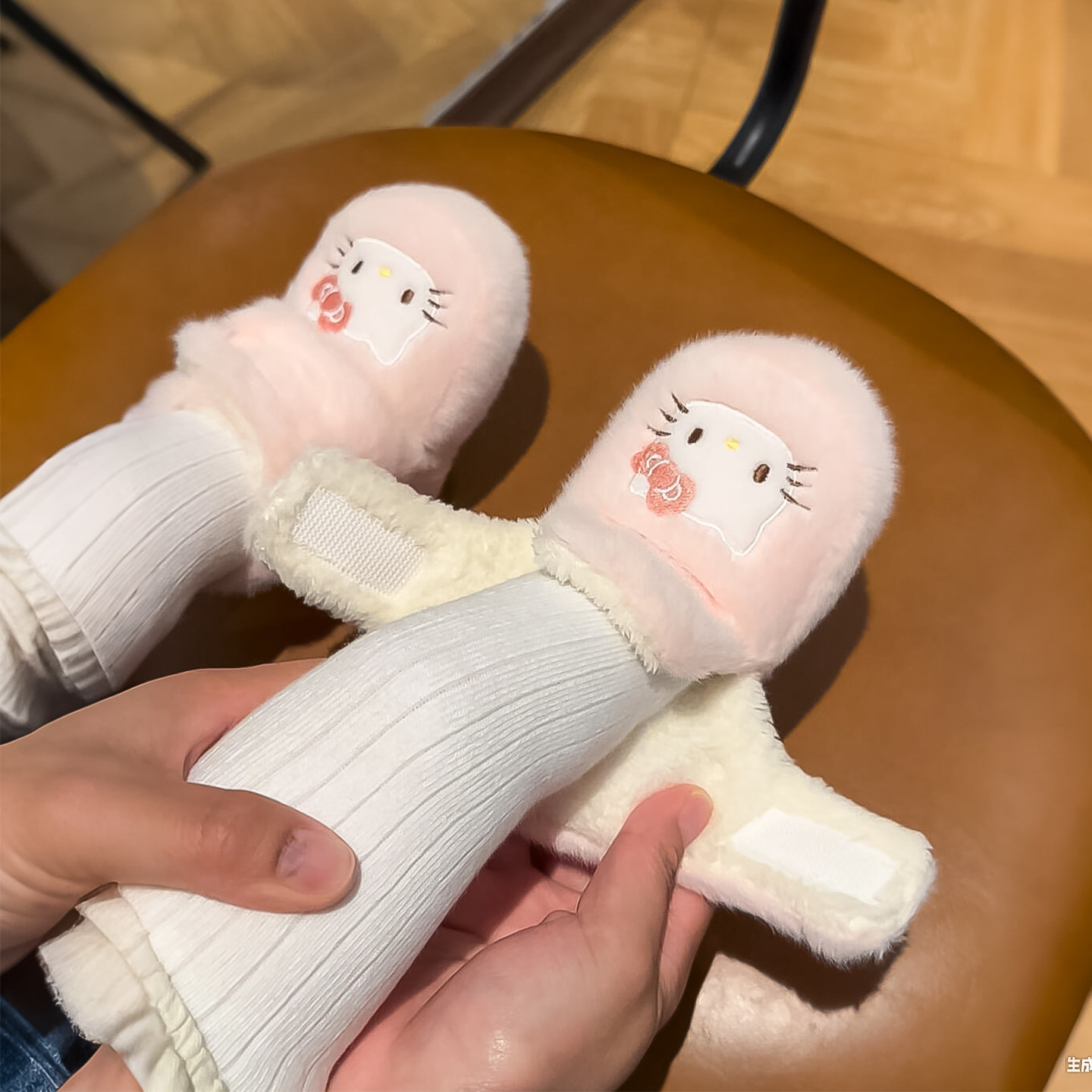 小月龄的心头爱敲软不掉脚小棉鞋