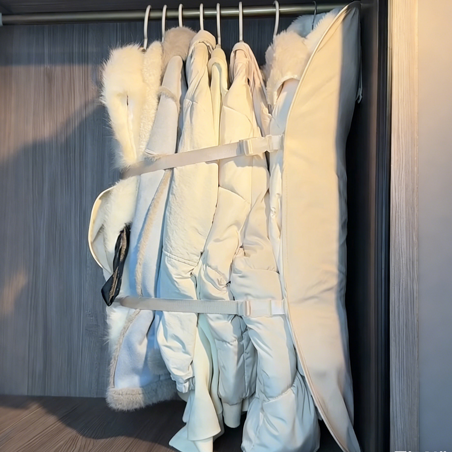 衣服压缩收纳板压压板防尘衣柜换季收纳神器羽绒服分层收纳省空间,收纳整理,衣物压缩袋,淘宝优惠券,粉丝福利购,淘宝优惠卷