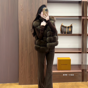 2025秋冬新款 皮草马甲女富贵千金圆领复古狐狸毛背毛整皮外套背心