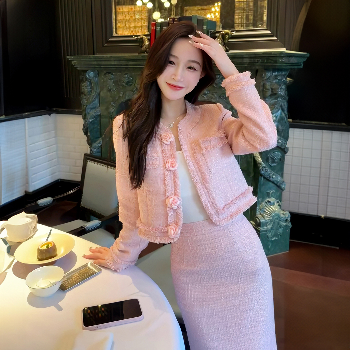 粉色小香风套装裙名媛两件套