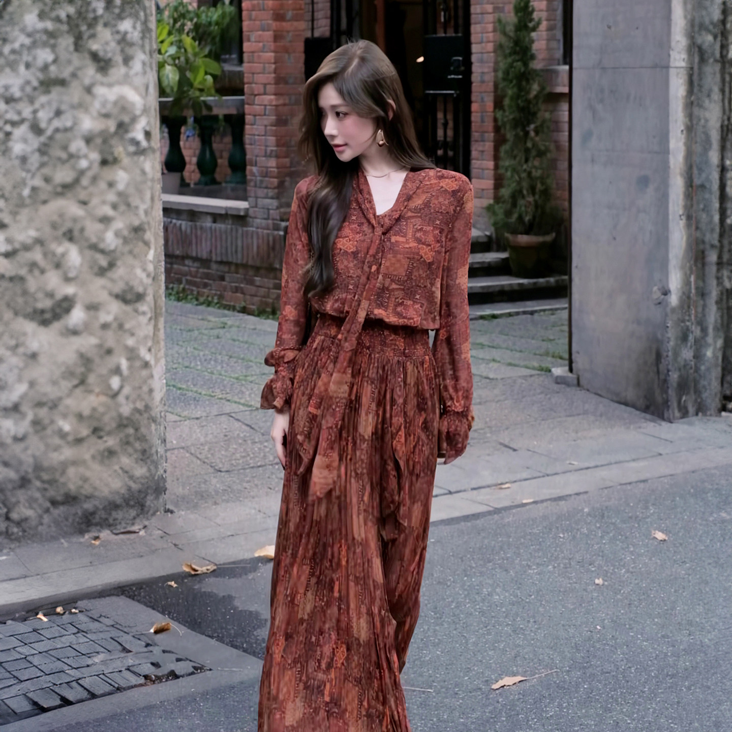 法式大方高级感印花连衣裙2025