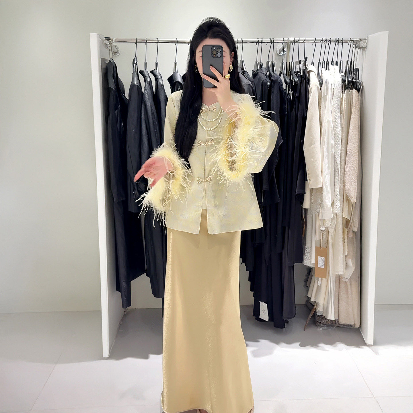 新中式国风女装2026新款高级绝美两件套醋酸缎面半身裙毛毛外套装,女装/女士精品,时尚套装,淘宝优惠券,粉丝福利购,淘宝优惠卷