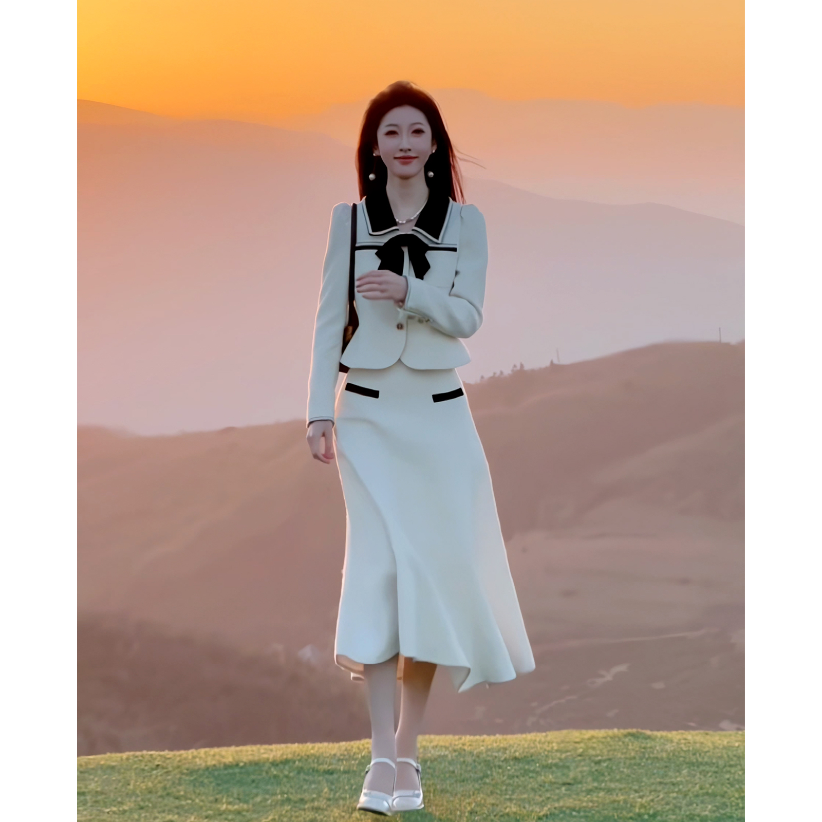 蝴蝶结小香风套装今年流行两件套