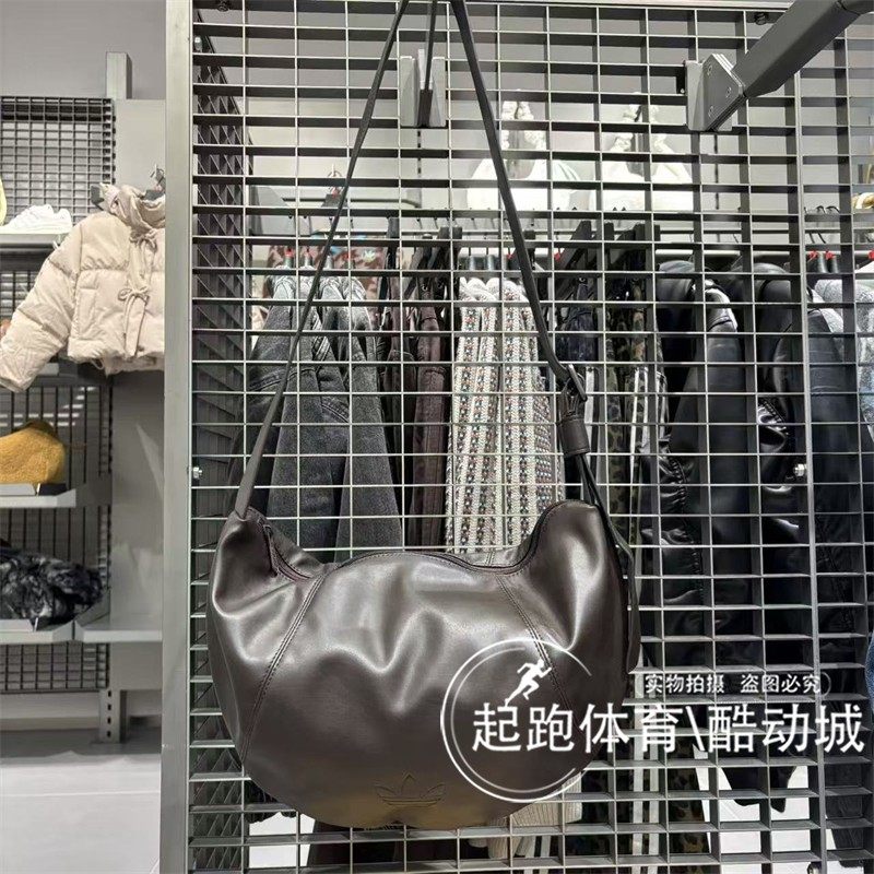 阿迪三叶草女仿皮运动单肩包挎包