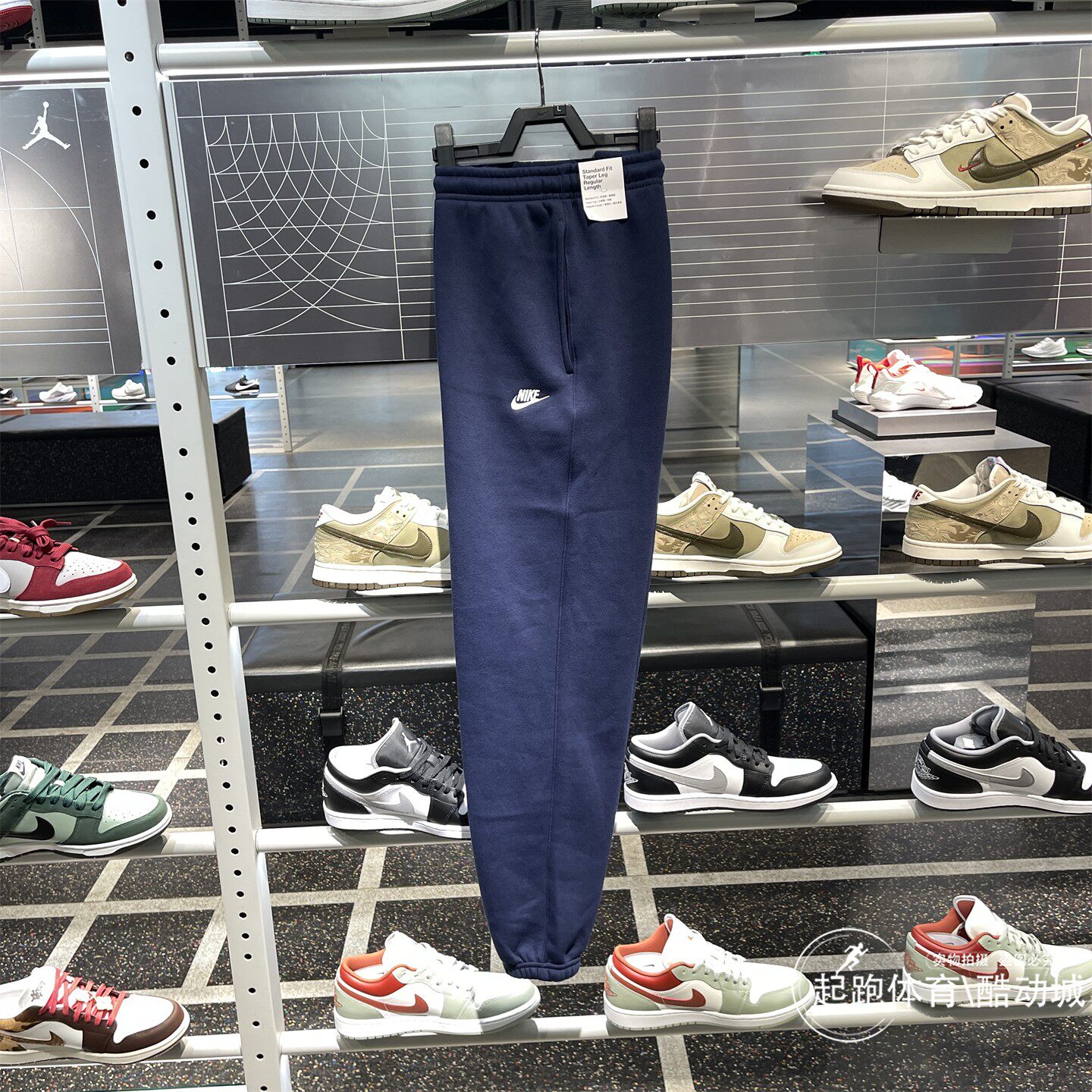 Nike耐克男子卫裤2025冬季新款百搭加绒保暖收口针织运动裤FN3809