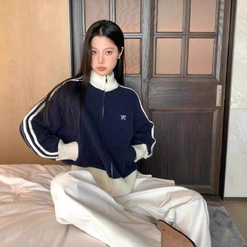 美式撞色长袖立领毛衣外套女2025秋冬新款宽松棒球服开衫拉链上衣