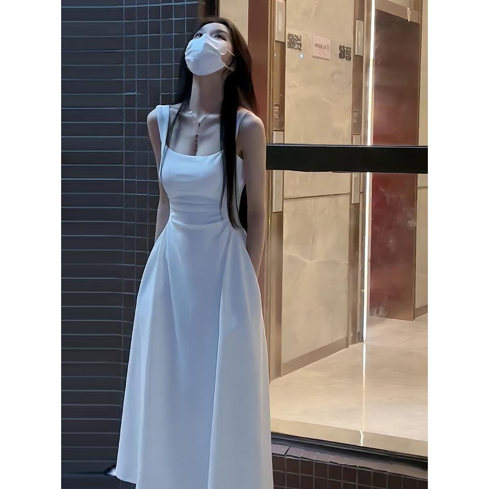 吊带连衣裙女夏新款法式茶歇小个子高级感初恋收腰显瘦白色长裙子