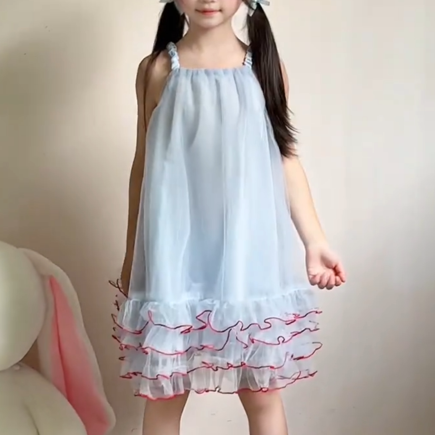 韩版童装2026夏季女童甜美网纱蓬蓬蛋糕吊带连衣裙儿童蕾丝公主裙