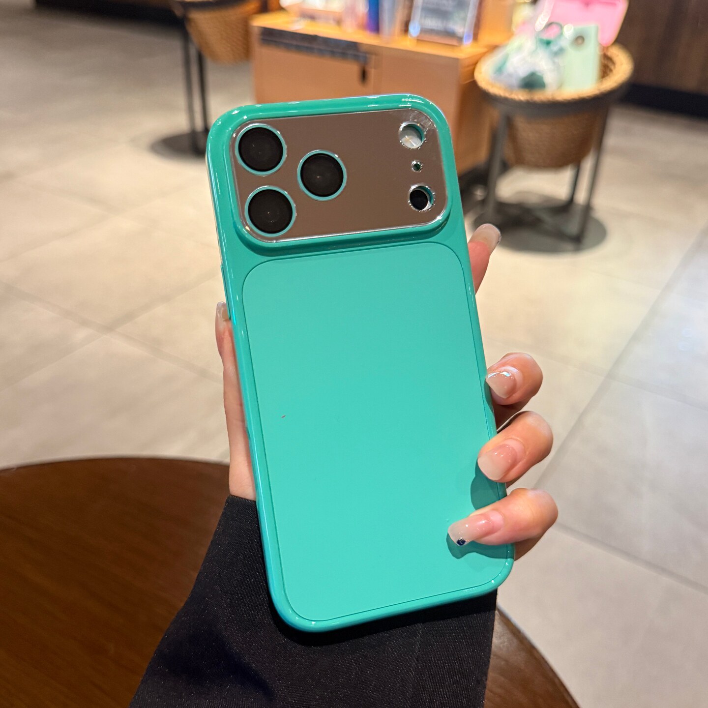 ins翡翠绿适用苹果18promax手机壳iPhone17新款镜子大视窗16pro液态肤感15情侣高级感14全包防摔13PM保护套女