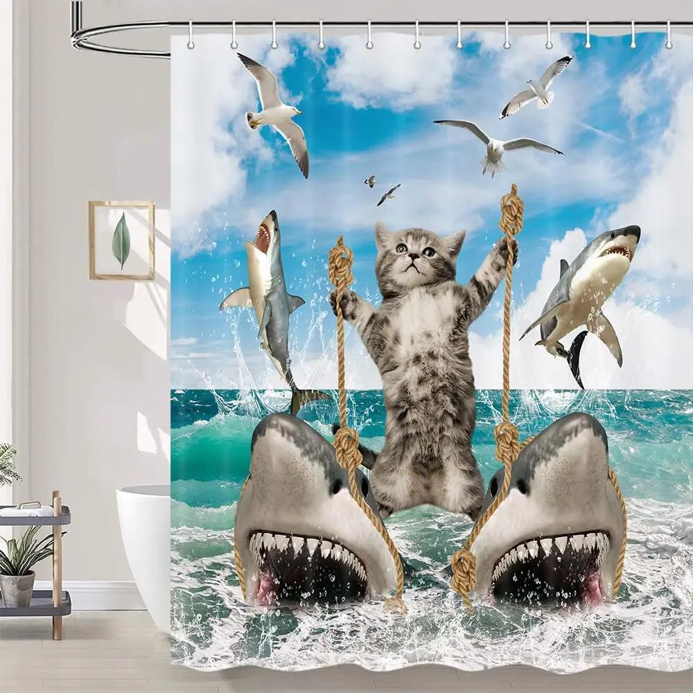 有趣的浴帘勇敢的猫持有