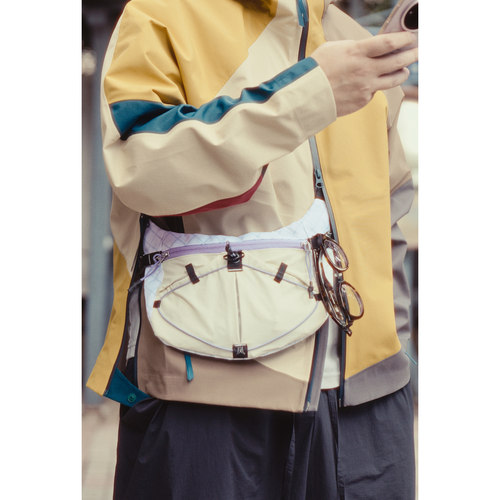 The MAD HATcher x WtW 合作款马鞍包 Saddle Bag