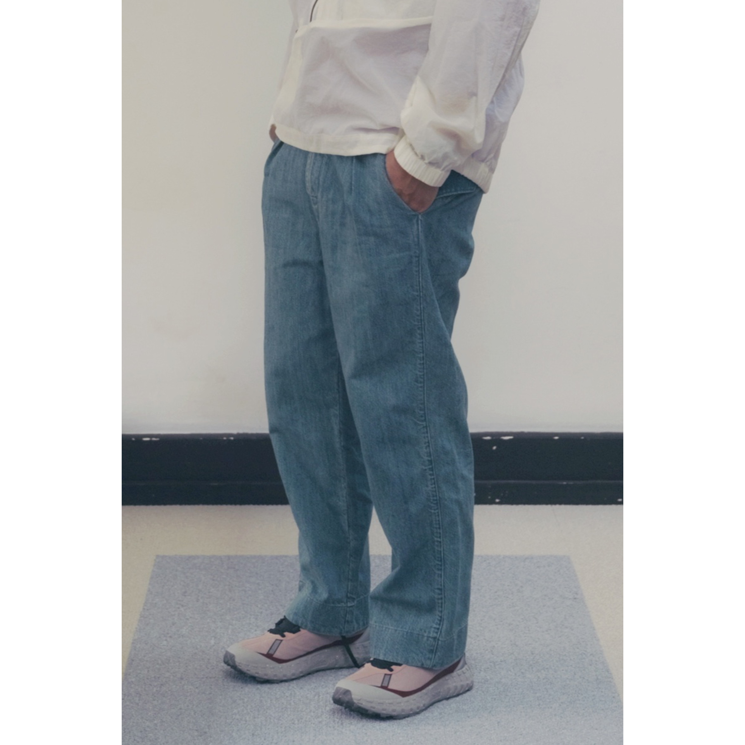 WtW 和纸混纺工作轻松牛仔裤 Washi Denim Easy Work Pants