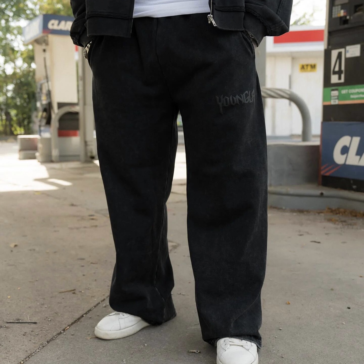 YOUNGLA美式秋冬新款运动裤男休闲宽松重磅纯棉发泡印花健身长裤