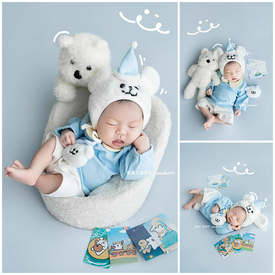 蓝色服饰白色小狗玩偶道具