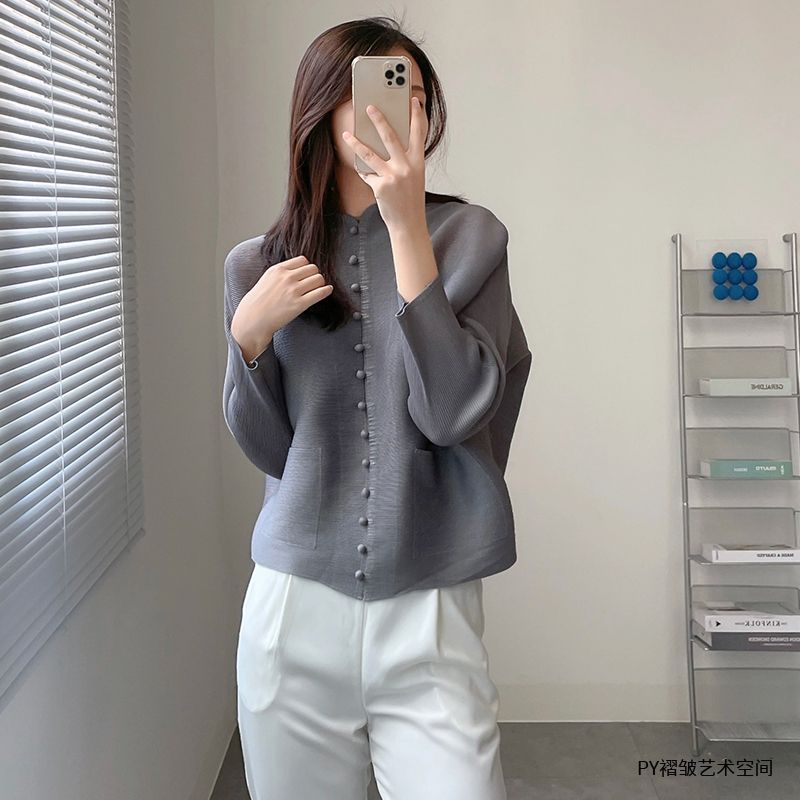 褶皱宽松外套女百搭显瘦2025春秋季新款衣服洋气优雅气质开衫上衣