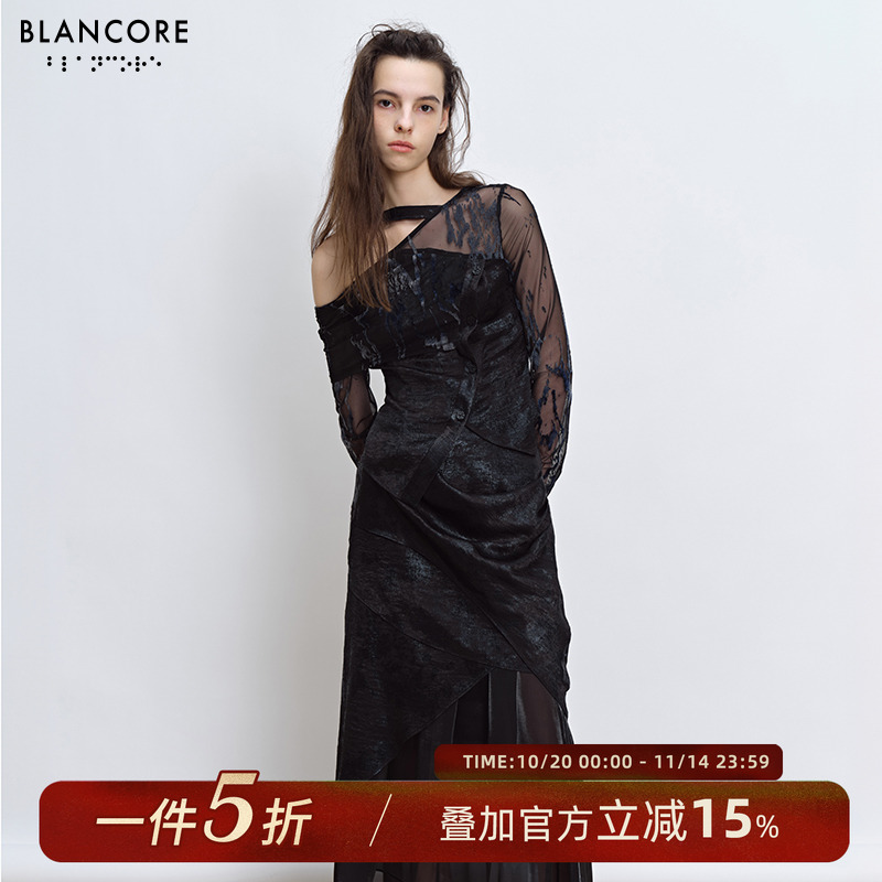 BLANCORE斜肩镂空纱质拼接上衣