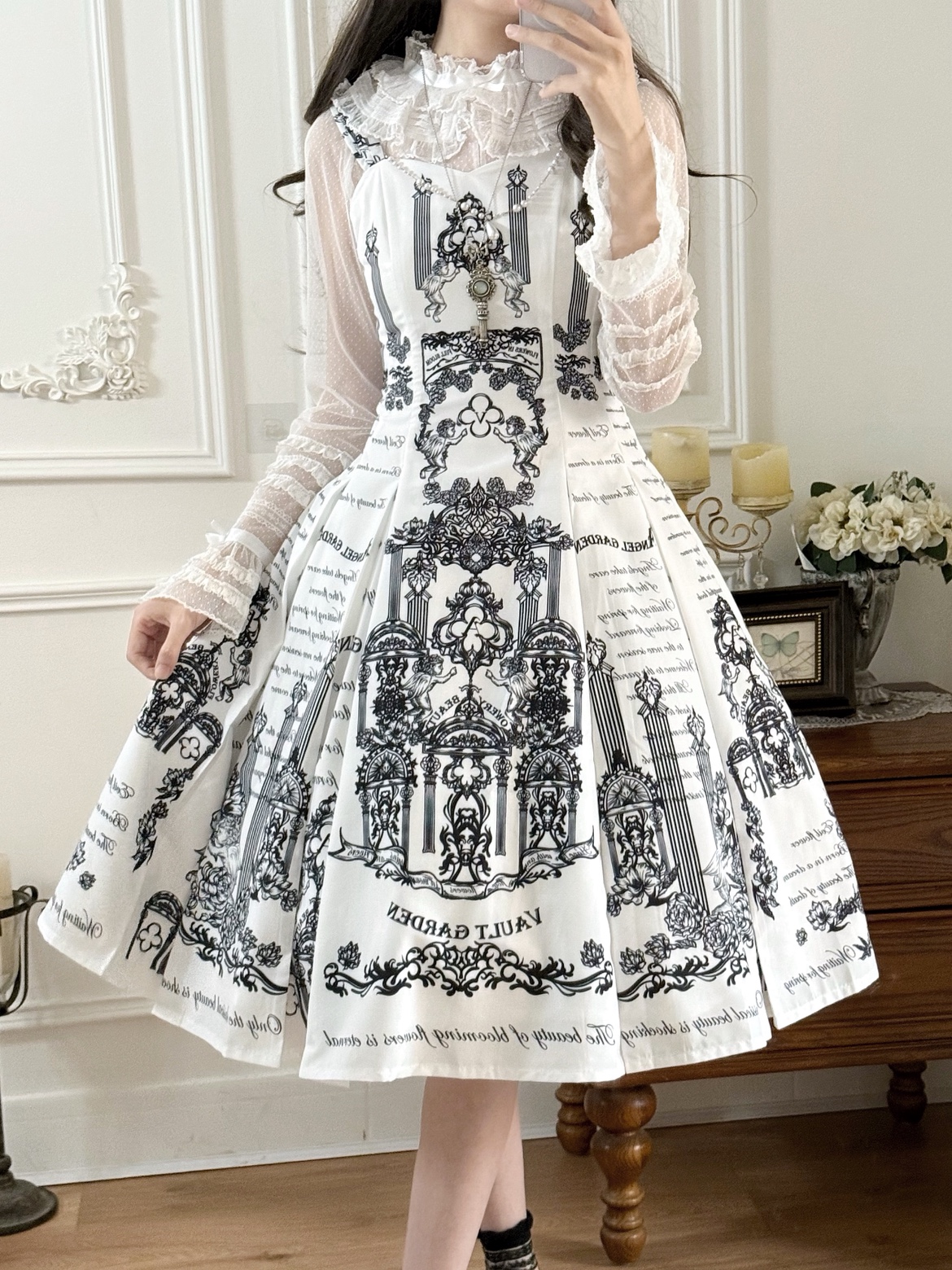 thumbnail for VG Angel Garden JSK Black Flower on White Regular Extended Style (All models can be shot directly.)