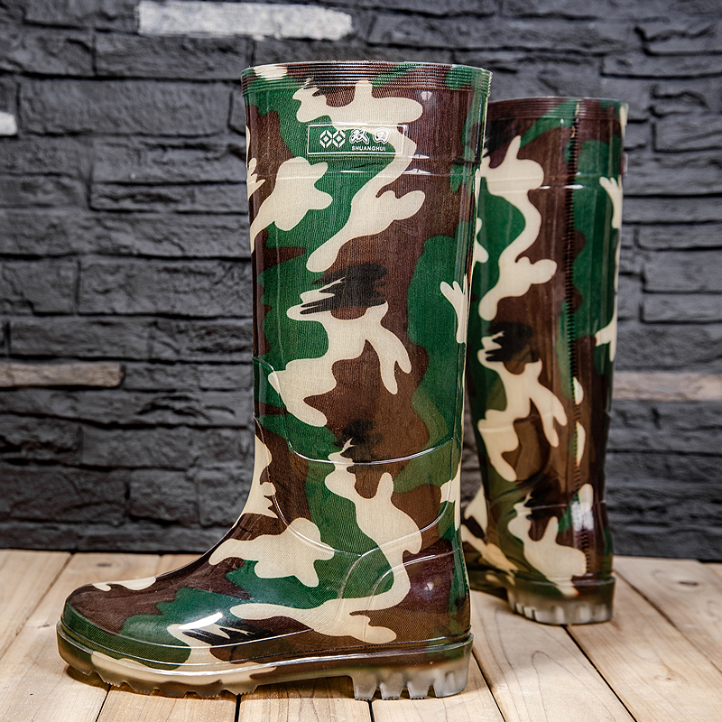 迷彩劳保防水雨鞋男士保暖加厚底