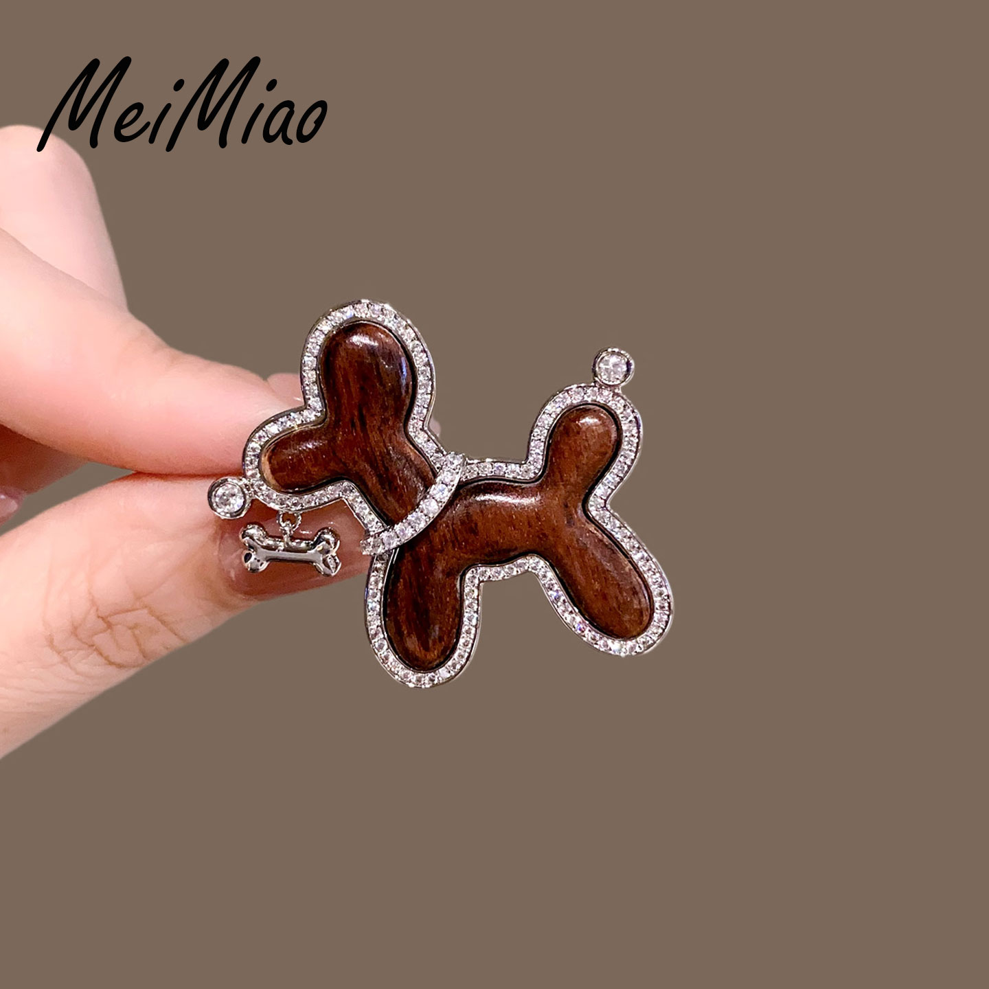 美苗创意可爱木质小狗胸针男女