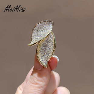 气质胸花高级感西装 超闪精致满钻树叶胸针高档女时尚 外套配饰别针