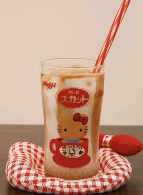 日本明治牛奶可爱杯子里的黑皮Hellokitty玻璃咖啡杯高颜值牛奶杯