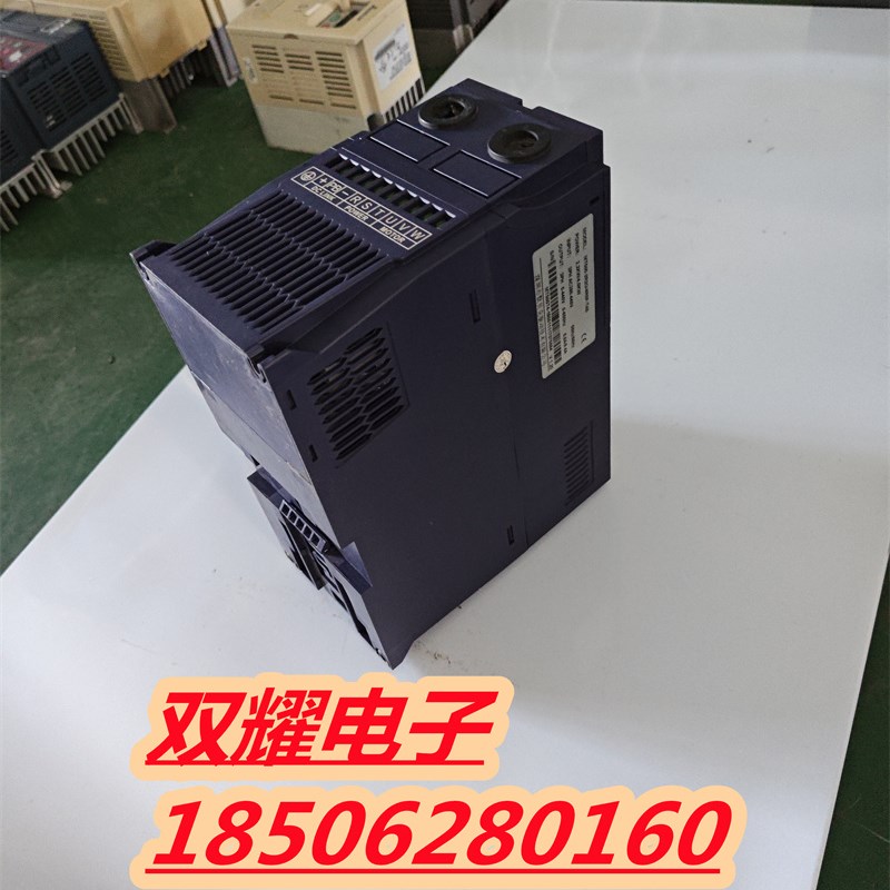 MT500-2R2G/4R0P-T4B 2.2/4KW 变频器 功能包好质量