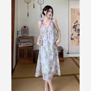 氣質寬松休閑垂感長裙子 甜美紫色碎花吊帶連衣裙女溫柔度假風夏季