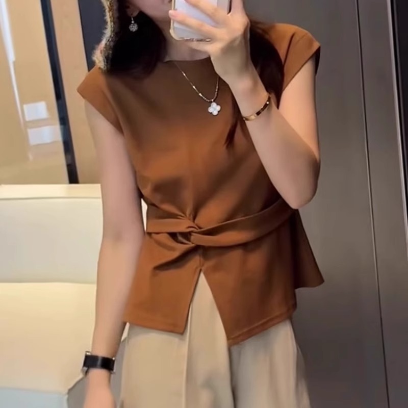 大码女装2025新款夏季宽松圆领扭结上衣胖MM纯色不规则短袖T恤女