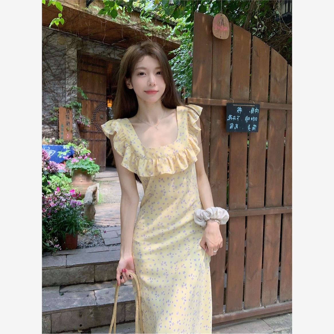 韩系温柔风碎花连衣裙女