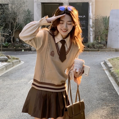 三件套装学院风马甲背心叠穿盐甜针织毛衣女学生上衣衬衫百褶裙秋
