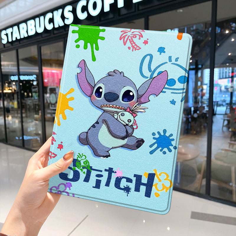 内壳软硅胶材质。舒适手感，四角防摔。