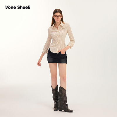 Vone SheeE辣妹穿搭条纹修身收腰衬衫上衣女2026早秋新款衬衣外穿