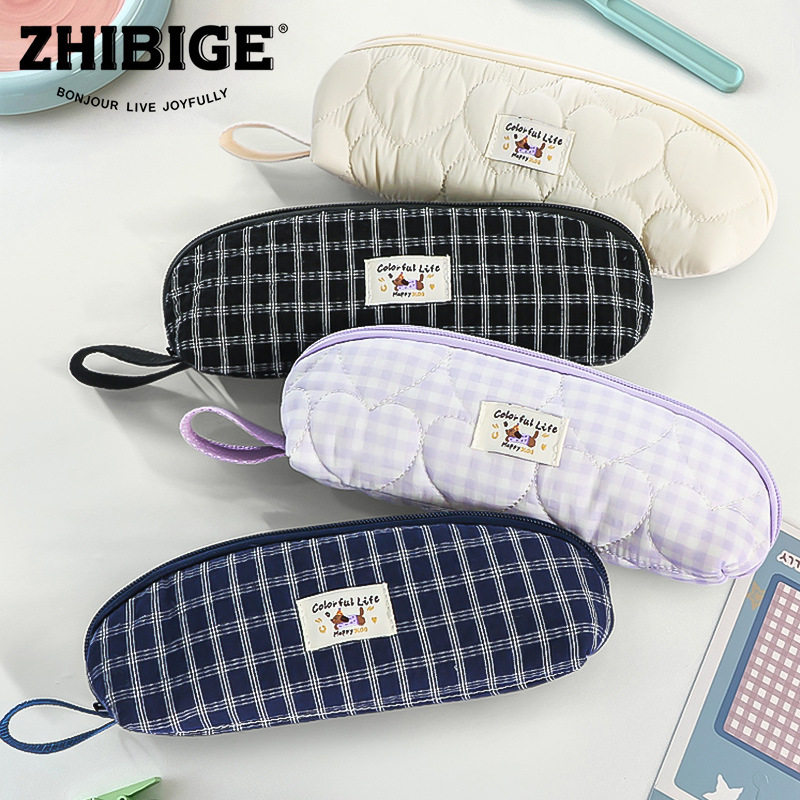 2026新款简约ins大容量格纹小狗笔袋手提多功能便携高颜值文具袋小学初中女生小笔袋小格子可爱小众手提便携