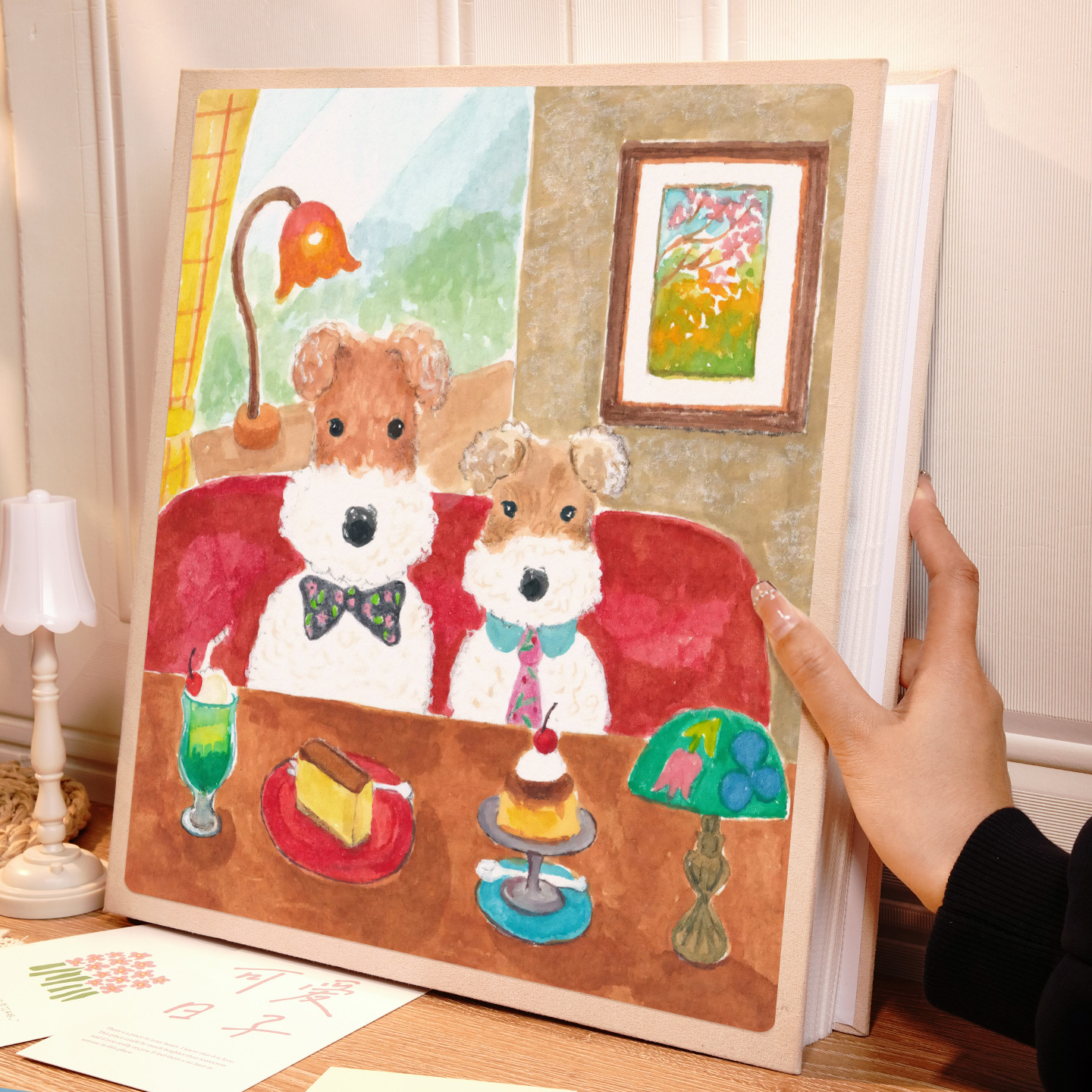 卡通小狗相册家庭旅行留念