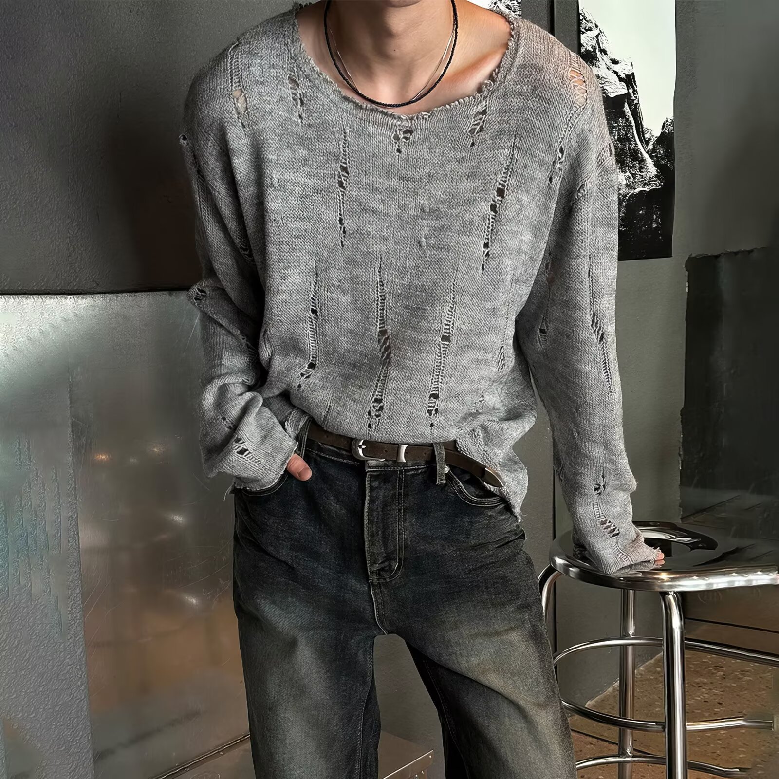 破洞毛衣男士新款时尚复古宽松破洞拉丝做旧潮流针织长袖男款T恤