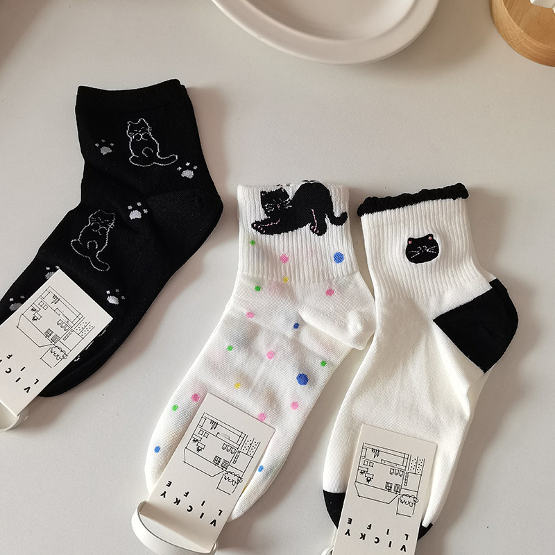 可爱喵喵~春秋季短筒袜子女花边黑色卡通猫彩色波点卡通刺绣纯棉