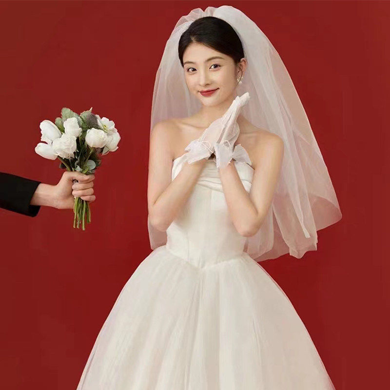 蓬蓬短款头纱求婚森系法式高级感领证登记拍照道具结婚新娘主婚纱