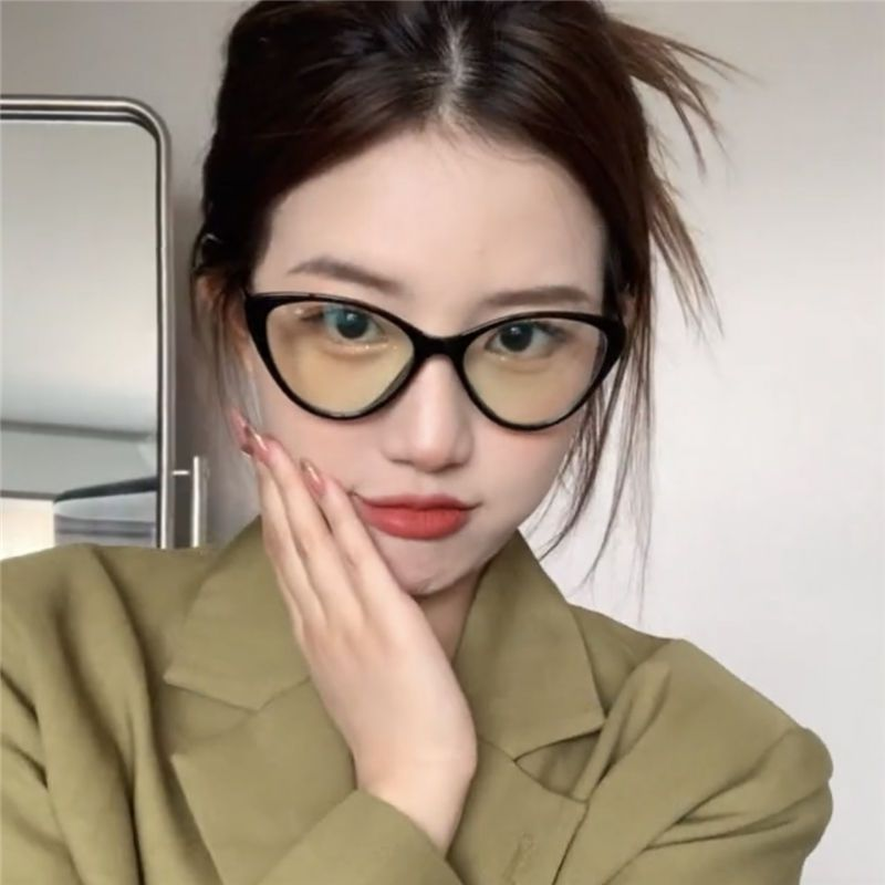 猫眼黑框眼镜框女素颜神器近视可