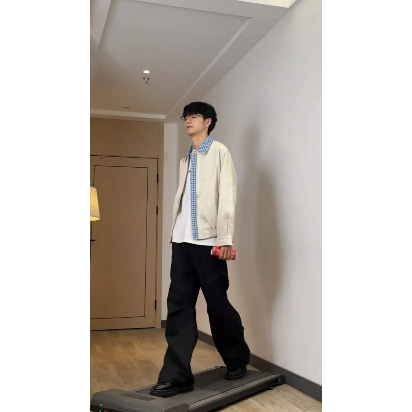 美式假两件格子拼接翻领夹克男