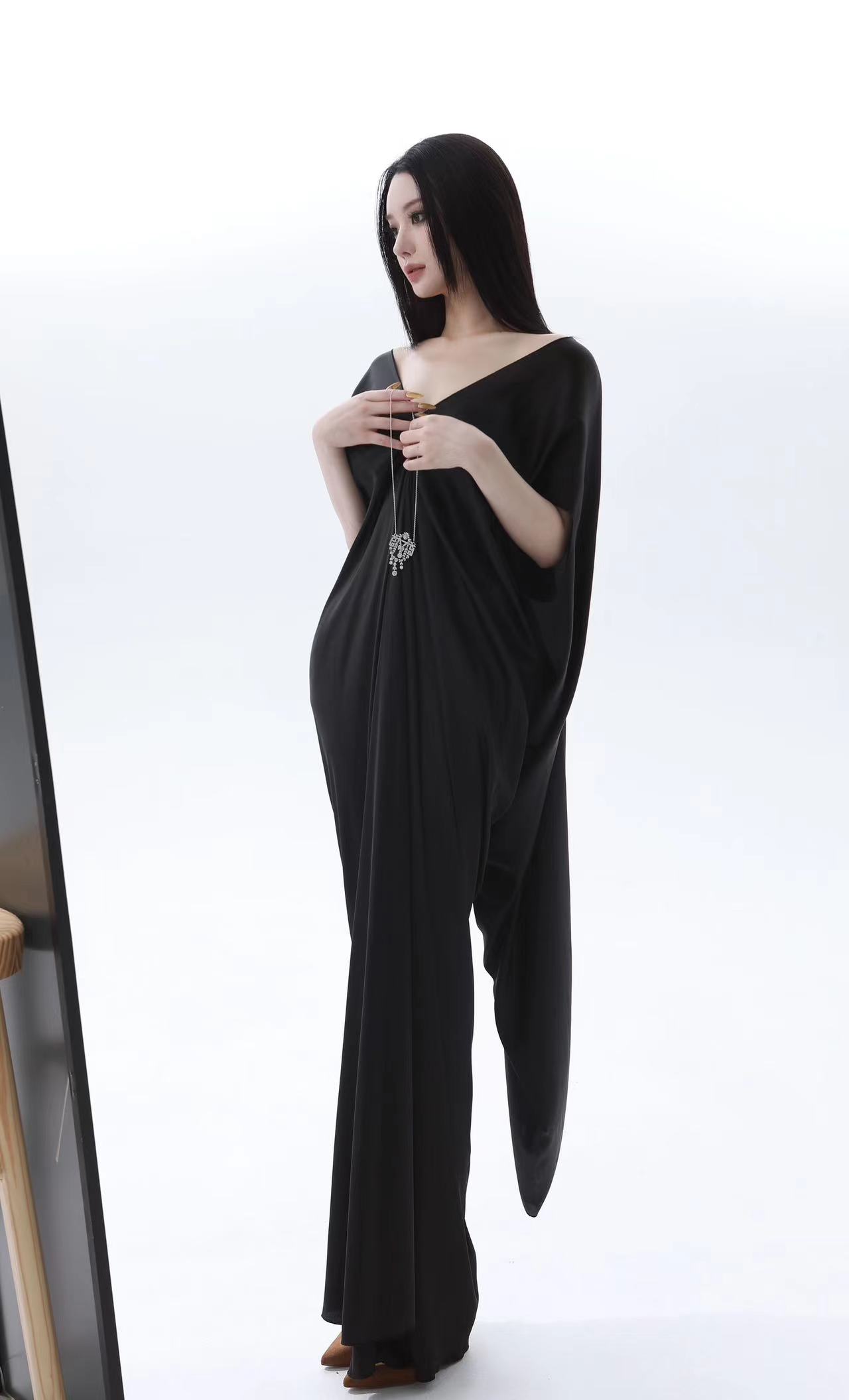 孙智惠韩国定制领带长袍连衣裙