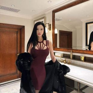 清仓·孙智惠“欲望都市”绷带元素线条感修身包臀裙连衣裙