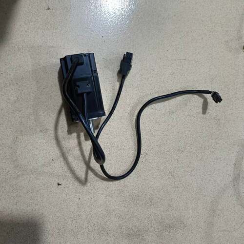 可维修200w力川伺服电机，型号LCMT-02L02NB-60M0议价